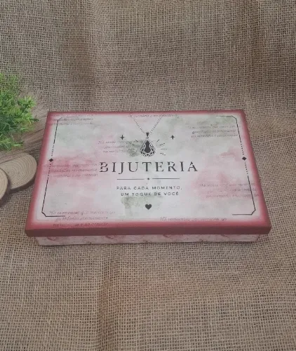 Porta Bijuterias em MDF