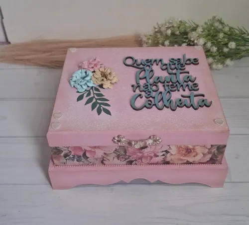 Caixa Porta Bijuterias em MDF