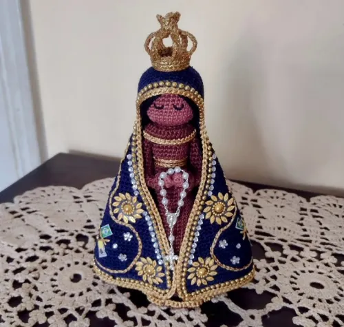Nossa Senhora Aparecida Amigurumi
