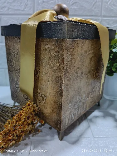 Caixa mdf para panetone Vintage