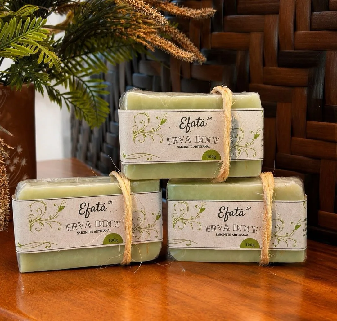 Sabonete Artesanal de Erva Doce com extrato de Aloe Vera-vegano