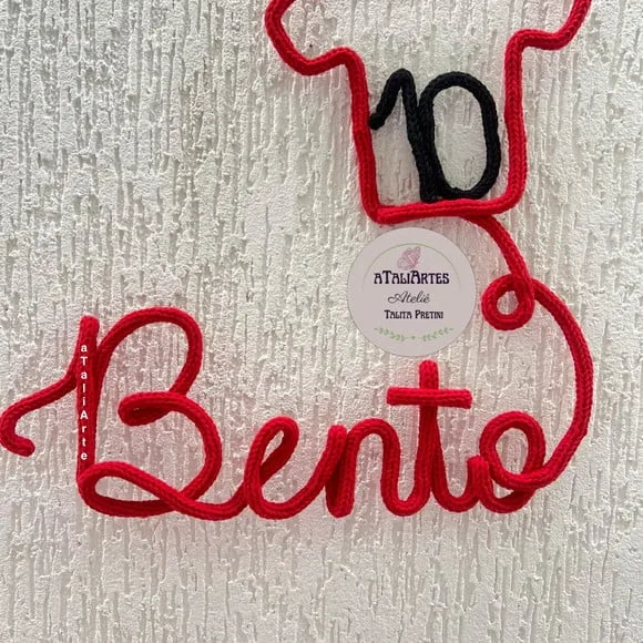 Nome Decorativo com Camisa 10 em Tricotin