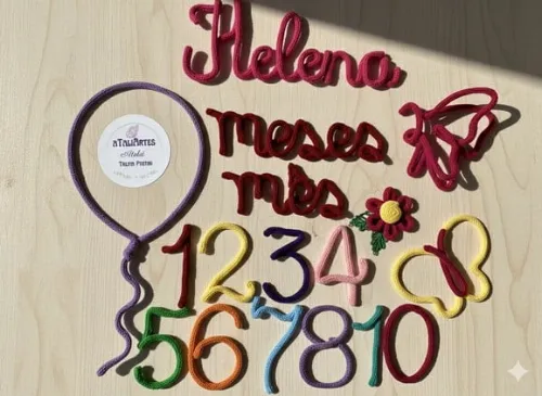 Kit Mêsversário Borboletas  com Nome de Tricotin