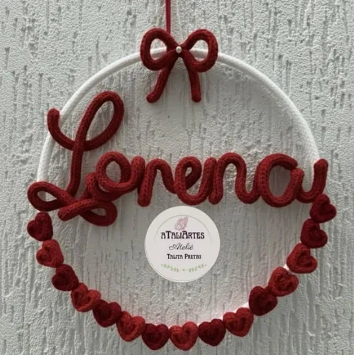 Guirlanda Corações Personalizados em Tricotin