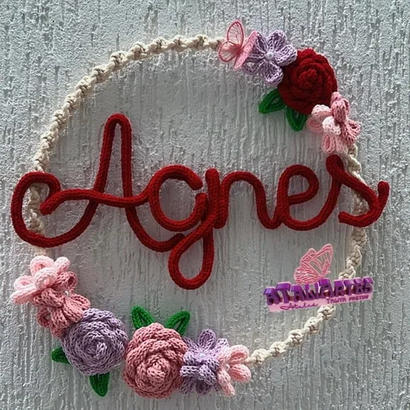 Porta Maternidade  Rosas e Flores em Tricotin