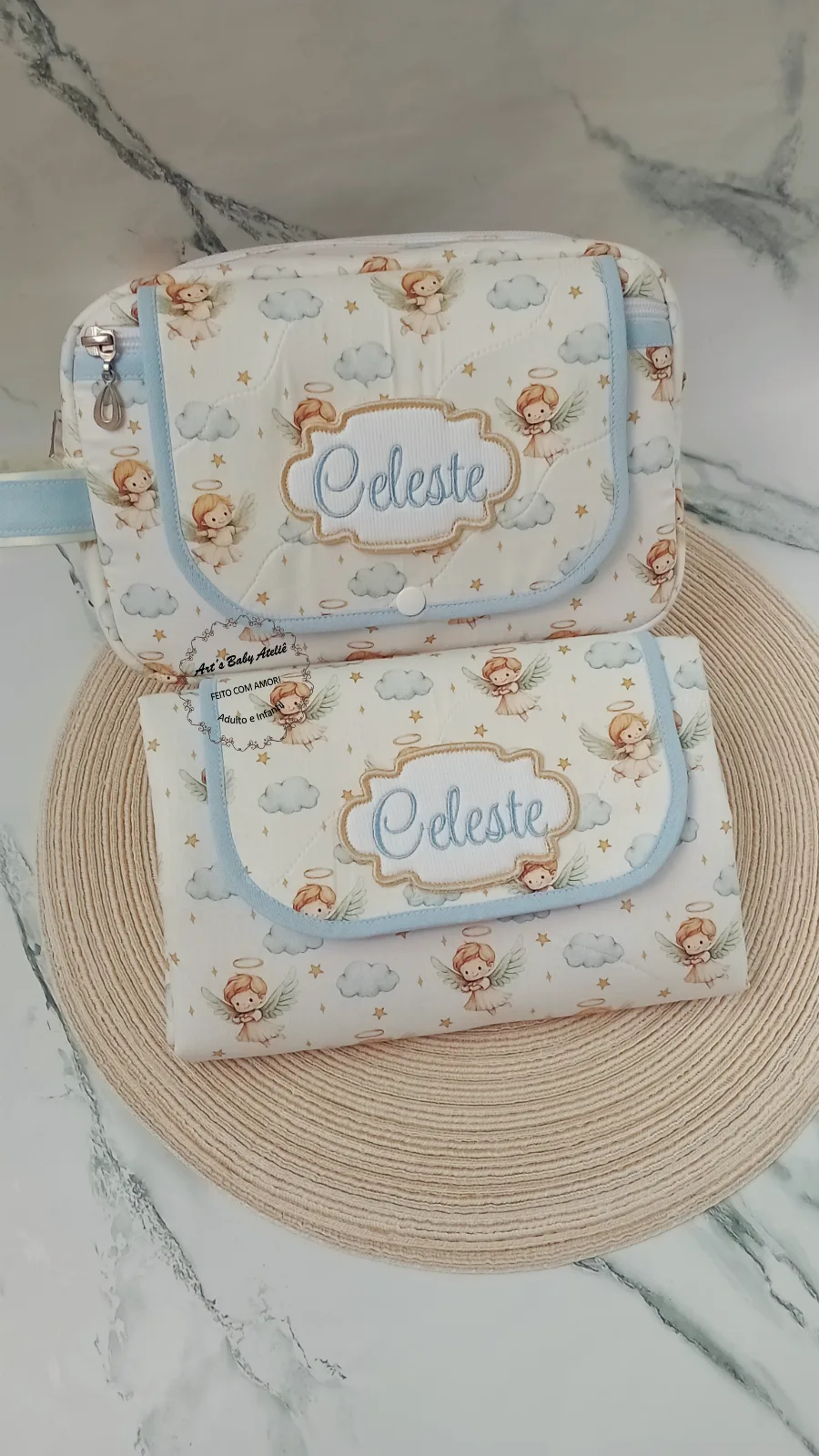 Porta Fraldas Personalizado com Trocador Portátil, Kit Higiene para Bebê com Nome Bordado, Organizador de Bolsa Maternidade