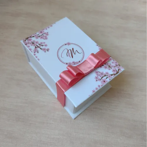 Caixa  Livro Lembrança Cartonada para Casamento 15 anos infantil - 11 x 7 x 4,5 cm