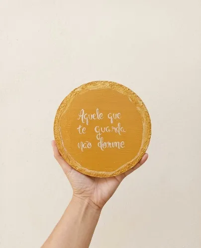 Placa Decorativa Pinus Aquele Que Te Guarda Não Dorme Boho 20cm