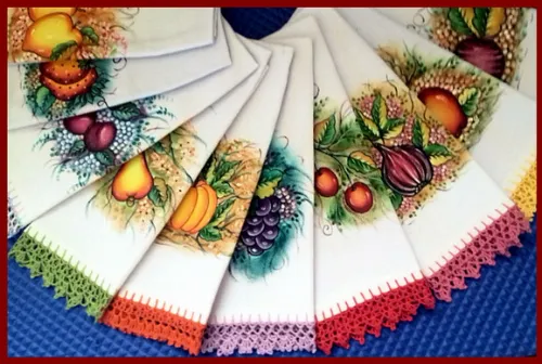Kit 5 Panos de Prato Barrado Croche Pintado Mão Livre