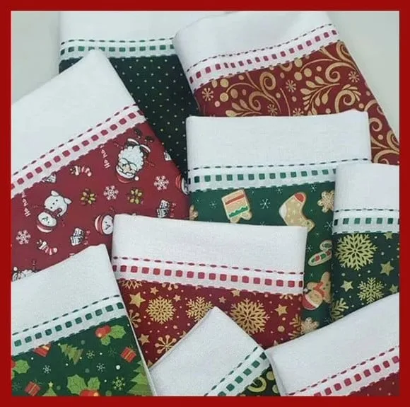 Kit Pano de Prato Atacado Barrado Natal com *10 Peças*