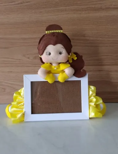 Porta Retrato Princesa Bela em Feltro