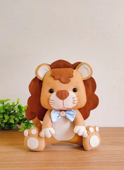 Safari em Feltro - Leão 25cm