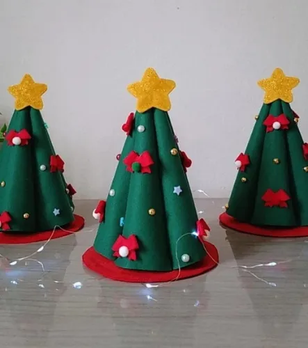Árvore de Natal de Mesa - 23cm